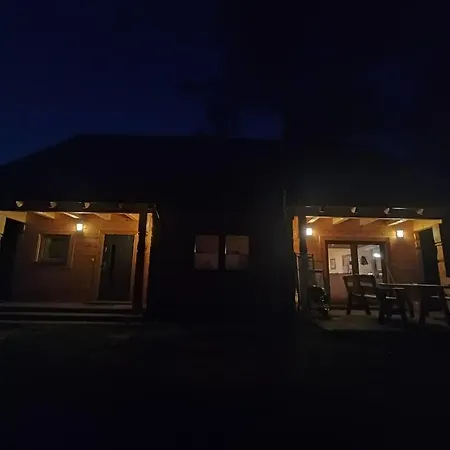 Dom Z Bala Dar Lasu 酒店 3*